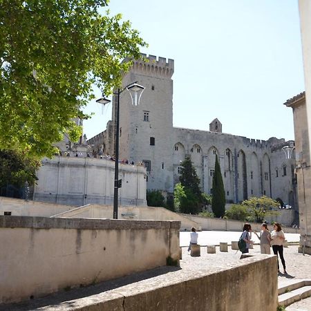 Apartament Face Au Palais Des Papes Awinion Zewnętrze zdjęcie