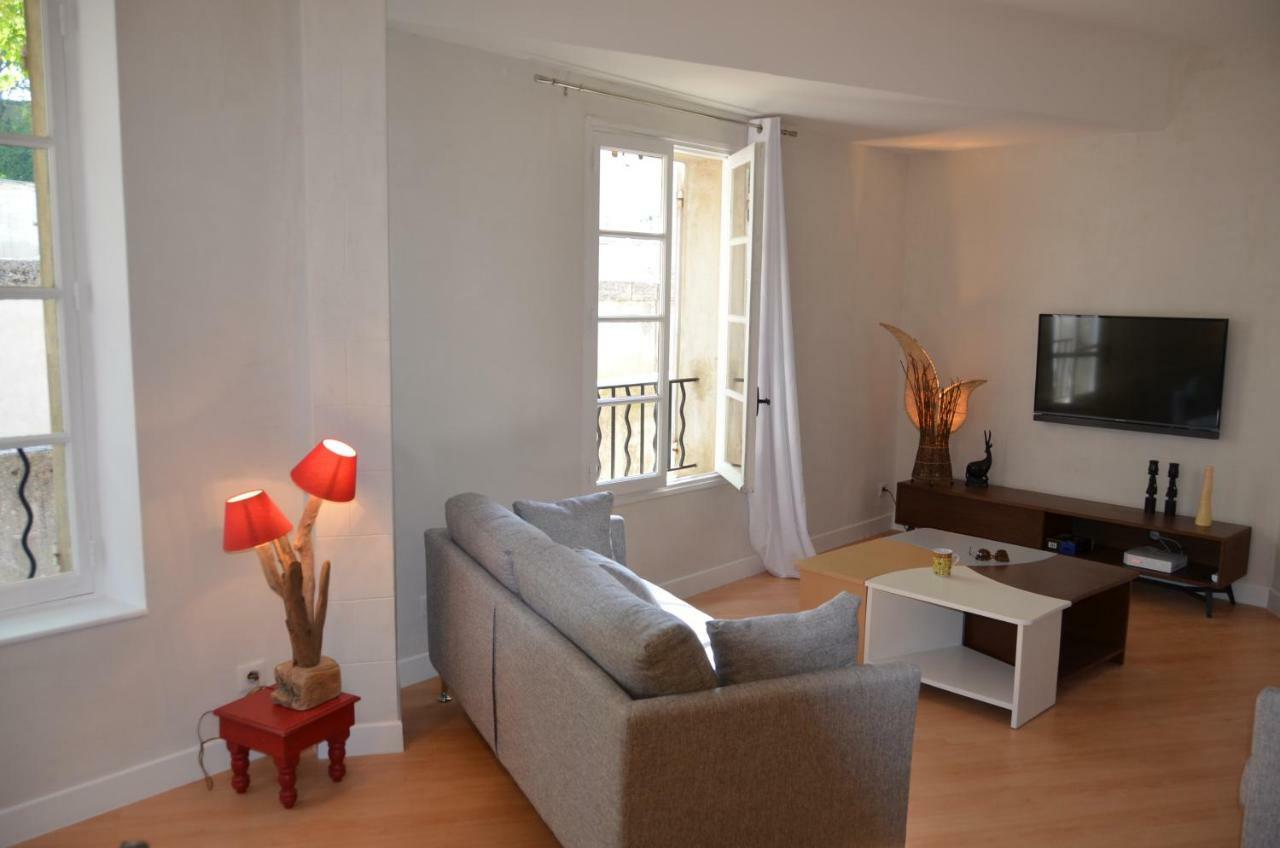 Apartament Face Au Palais Des Papes Awinion Zewnętrze zdjęcie