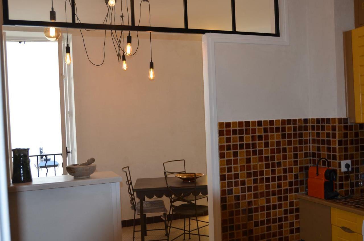 Apartament Face Au Palais Des Papes Awinion Zewnętrze zdjęcie