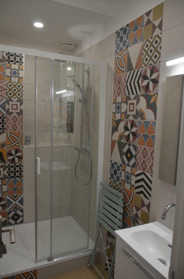 Apartament Face Au Palais Des Papes Awinion Zewnętrze zdjęcie