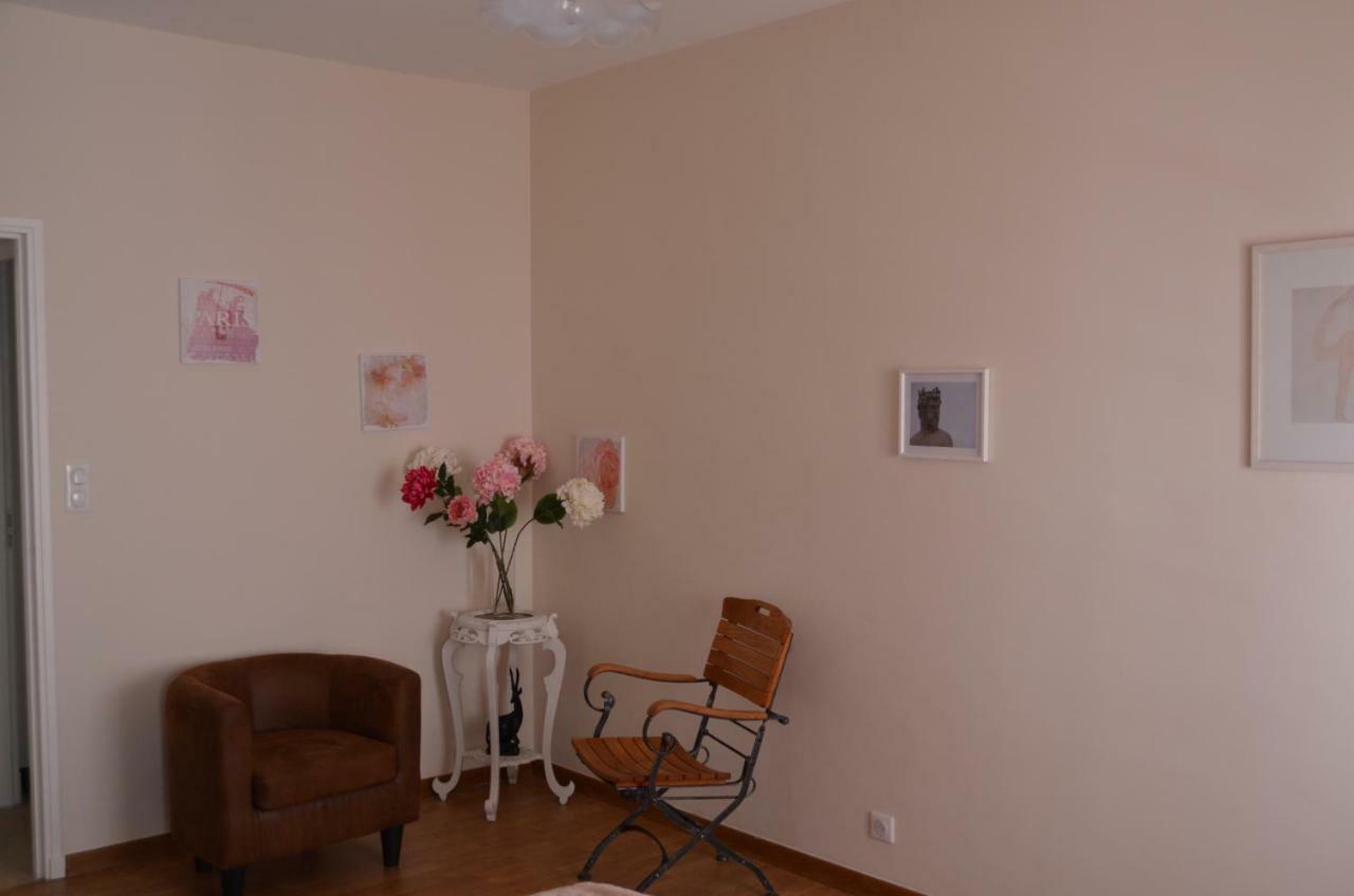 Apartament Face Au Palais Des Papes Awinion Zewnętrze zdjęcie