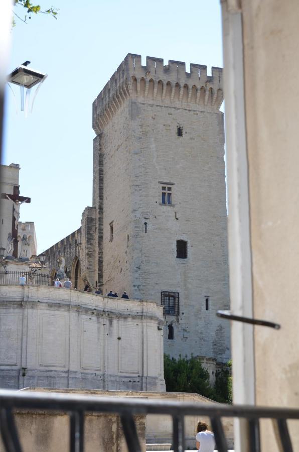 Apartament Face Au Palais Des Papes Awinion Zewnętrze zdjęcie